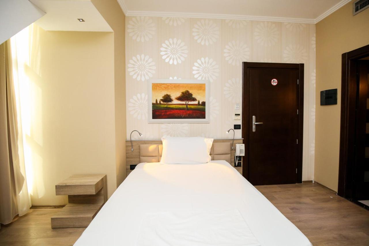 Hotel Partner & Spa Vlore Luaran gambar